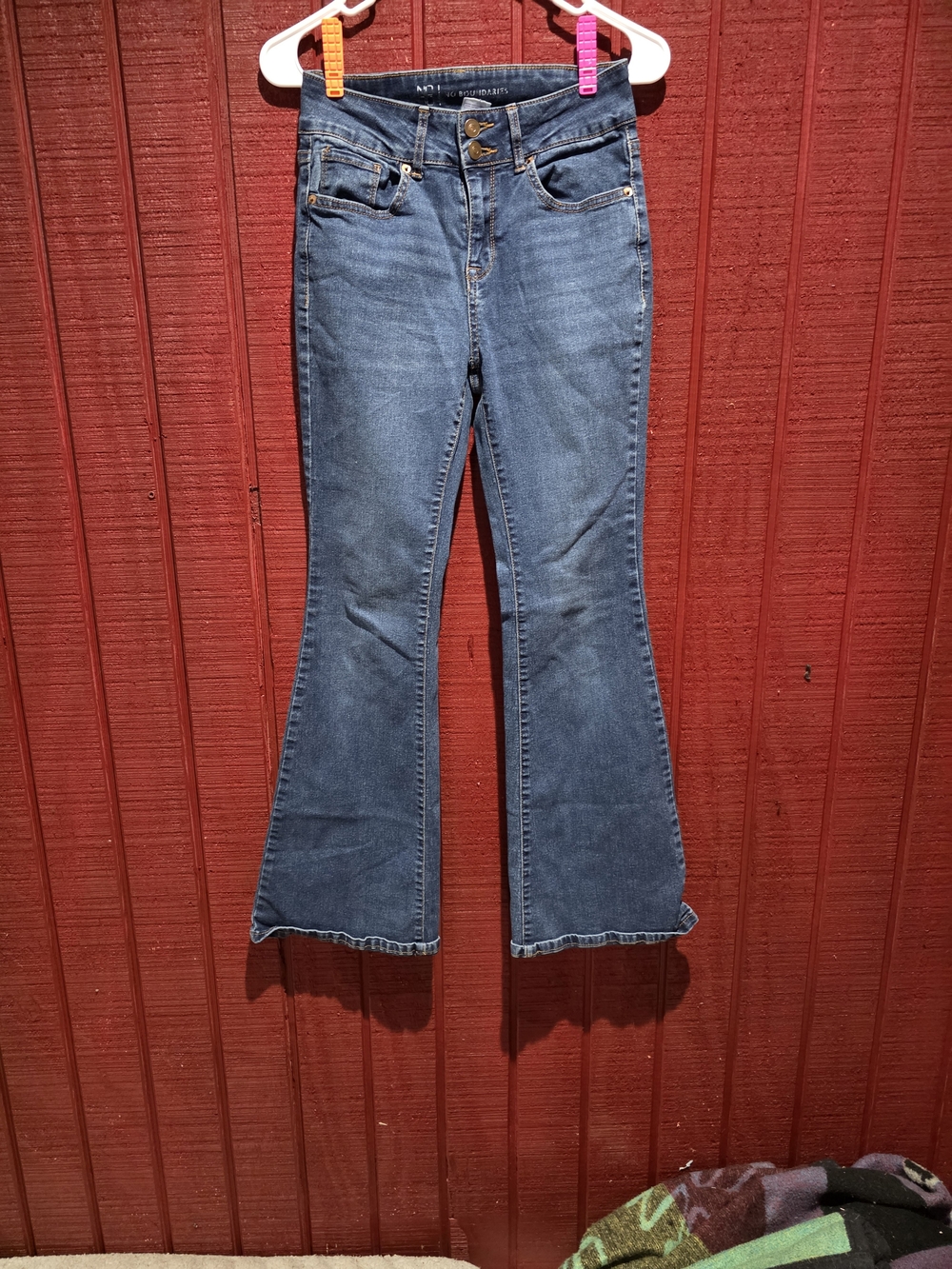 No Boundaries Women's Blue Boot Cut Jeans